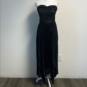 bishop + young Ava Strapless Black Dress Pleated Maxi Dress Perfect for Night Ou